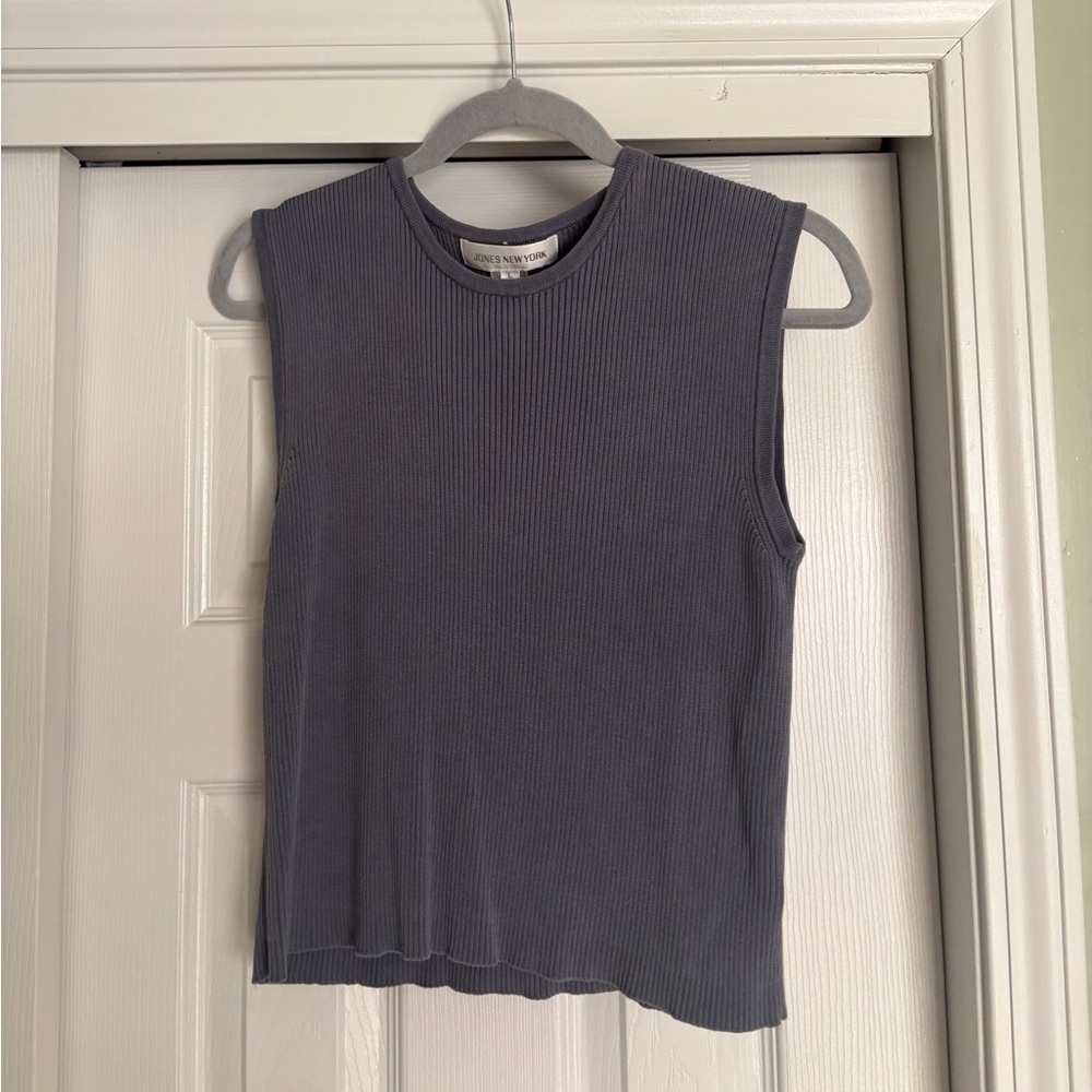 Jones New York Charcoal Muscle Tee